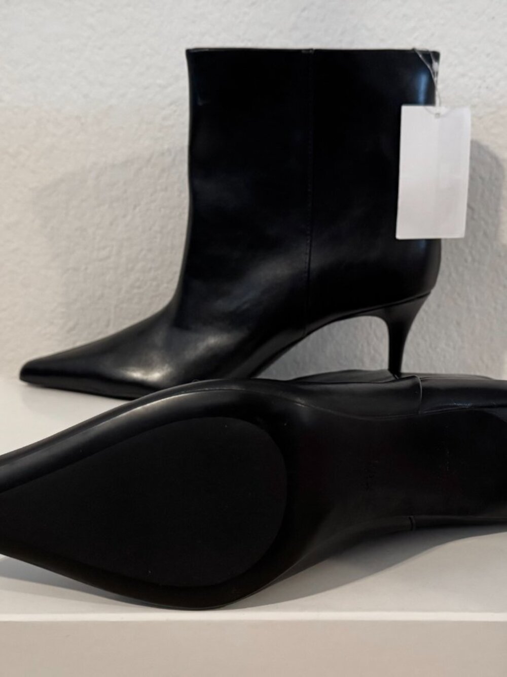 NWT H&M Black Leather Boots- Size 10